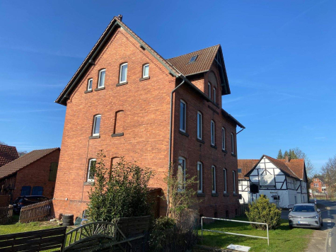 3 Wohnungen, Garten, gut vermietet, provisionsfrei, 37133 Friedland, Mehrfamilienhaus
